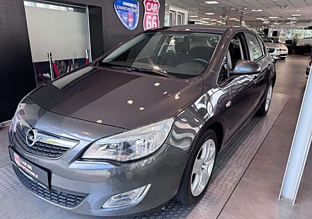 Opel Astra J Lim. 5-trg. Edition