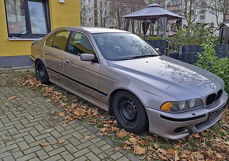BMW 520i 520