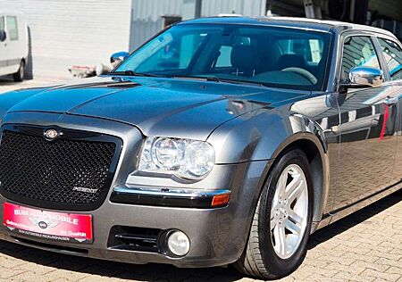 Chrysler 300C 5.7 V8 HEMI 340 PS BENZIN/LPG