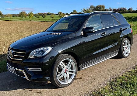 Mercedes-Benz ML 250 BlueTEC 4MATIC 7G-TRONIC - AMG Designo