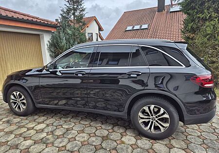 Mercedes-Benz GLC 220 d 4Matic 9G-TRONIC