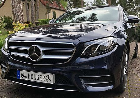 Mercedes-Benz E 220 d 4Matic T 9G-TRONIC AMG Line