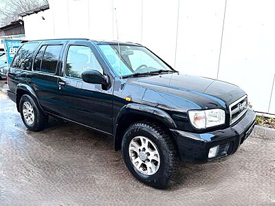 Nissan Pathfinder 3.3 V6 Automatik mit Gasanlage u AHK