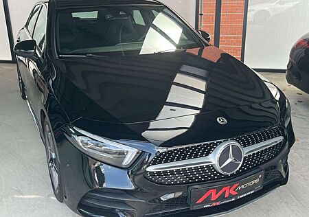 Mercedes-Benz A 180 A -AMG SPORTPAKET PANORAMA NAVI LEDER LED