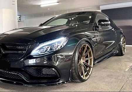 Mercedes-Benz C 63 AMG Coupe / Perf. Sitze u. AGA / KW V3 / Wheelforce