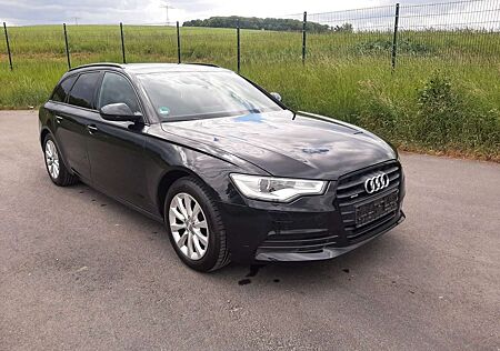 Audi A6 Avant 3.0 TDI quattro S tronic,Navi,Bi-Xenon