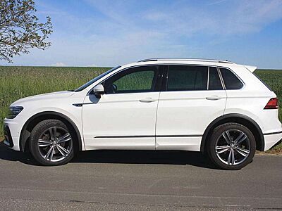 Volkswagen Tiguan *Highline*Klima*Navi*AHK*LED-Matrix*R-Line*4Motion*190PS