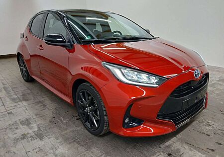 Toyota Yaris gebraucht kaufen Toyota Yaris Hy Style /HUD/LED/PDC/TW/Pano/CarPlay/SHZ
