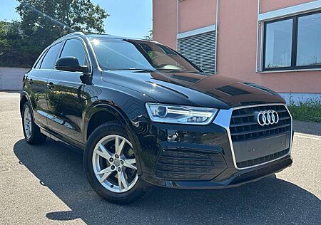 Audi Q3 sport /NAVI /Xenon