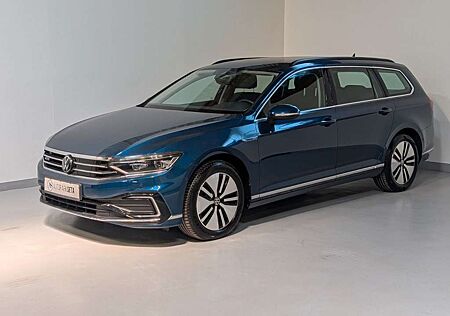 VW Passat Variant Volkswagen Passat Var. 1.4TSI DSG GTE MATRIX*ACC*SIDE*KAM