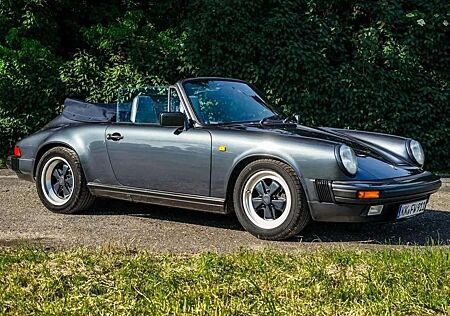 Porsche 911 Carrera Cabriolet