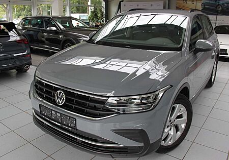 VW Tiguan Volkswagen /DSG/AHK/ASSIST+/KAME/NAVI/STZHZ/ACC/LED