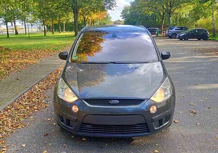 Ford S-Max 2.0 TDCi DPF Aut. Titanium