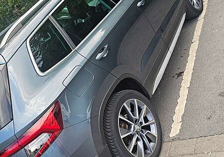 Skoda Karoq 2.0 TDI SCR 4x4 DSG Soleil