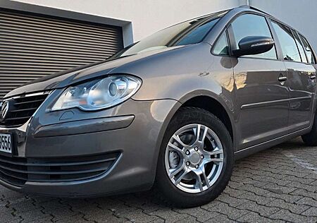 VW Touran Volkswagen 1.9TDI +GARANTIE+TÜV+SITZH+KLIMA+PARKS+