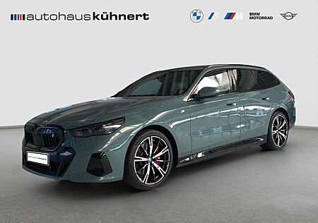 BMW i5 eDrive40 ///M-Sport PRO PanoSD AHK ParkAss