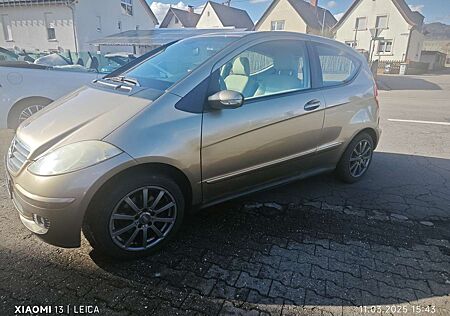 Mercedes-Benz A 200 AUTOMATIK,HU/AU 11/26