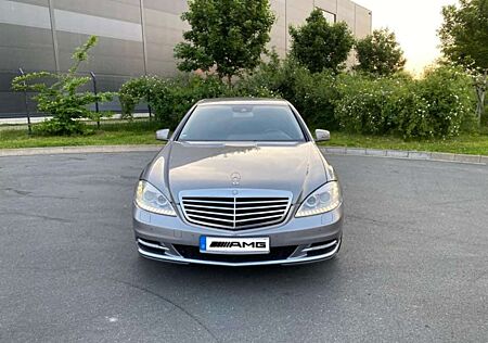 Mercedes-Benz S 350 BlueTEC DPF 7G-TRONIC