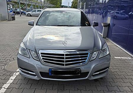 Mercedes-Benz E 250 CDI DPF BlueEFFICIENCY Avantgarde