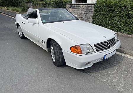Mercedes-Benz SL 320