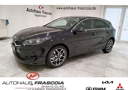 Kia Cee'd Ceed / Ultimate Edition 1.5 T-GDI Mild-Hybrid (P8) Navi A