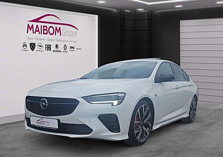 Opel Insignia GSI 4*4 HUD//SSD//ALCANTARA