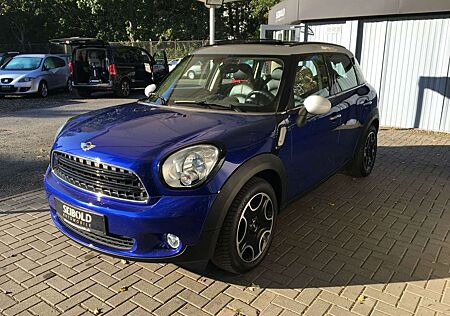 Mini Cooper 1.6 Countrym./Autom/Navi/Leder/Pano