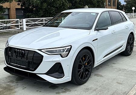Audi e-tron 55 quattro S line Black Edition NP: 113T¤