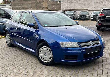 Fiat Stilo gebraucht kaufen Fiat Stilo 1.9 Multijet 150 Dynamic ABARTH DESIGN