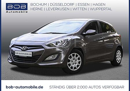Hyundai i30 1.4 Classic 1.Hand PDC , AHK, Scheckheft