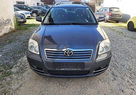 Toyota Avensis 2.2 D-CAT Sol
