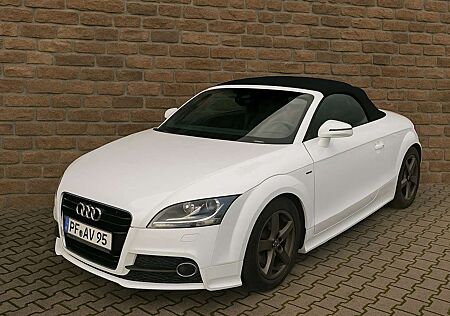 Audi TT 2.0 TFSI Roadster quattro S-Line S-Tronic Bose