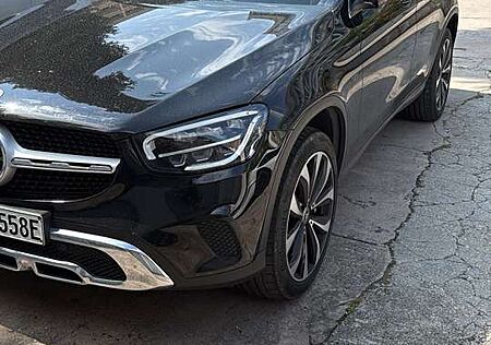 Mercedes-Benz GLC 300 GLC-Coupe e 4Matic 9G-TRONIC