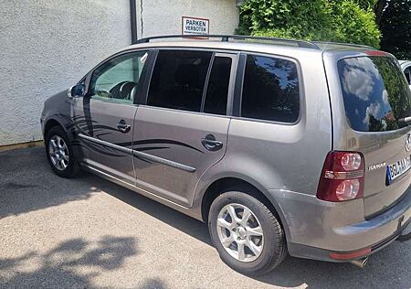 VW Touran Volkswagen 1.9 TDI Freestyle