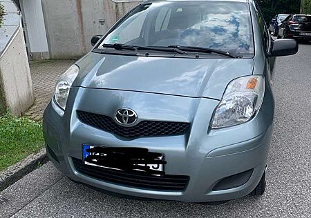 Toyota Yaris 1.0 VVT-i