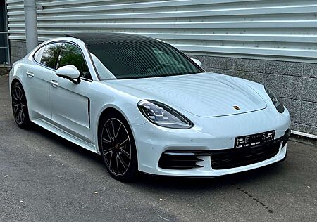 Porsche Panamera 4 Pano Bose 21 Soft-Close Sitzbelüftung