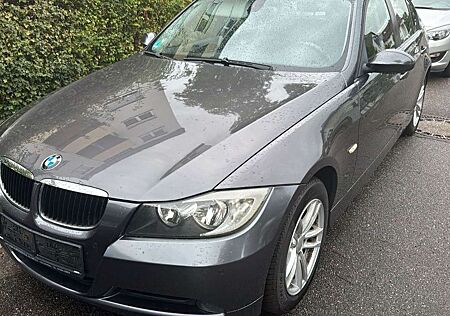BMW 318i 318 Baureihe 3 Lim.