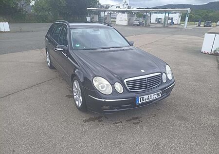Mercedes-Benz E 220 T CDI (211.206)