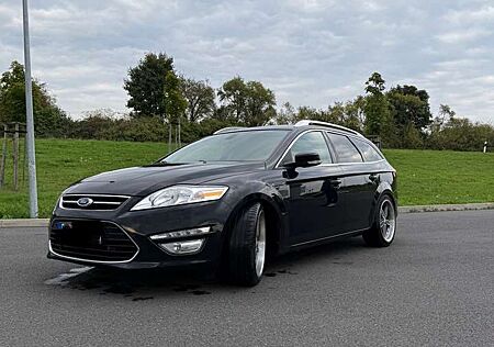 Ford Mondeo Titanium (09.2010->)