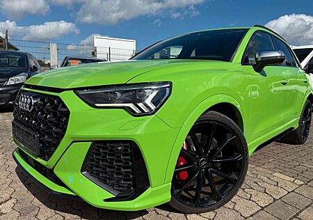 Audi RS Q3 2.5 TFSI S tronic quattro VOLL!!!!