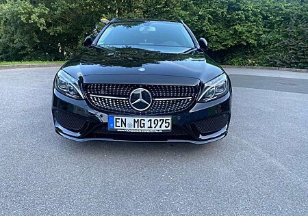 Mercedes-Benz C 220 d 4 Matic AMG line 360 Camera Night Paket