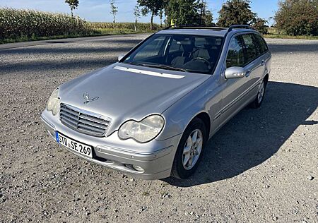 Mercedes-Benz C 180 T Kompressor Elegance