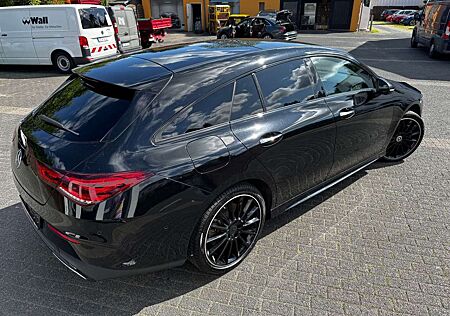 Mercedes-Benz CLA 250 e Shooting Brake 8G-AMG+PANO+MBUX+HEAD UP