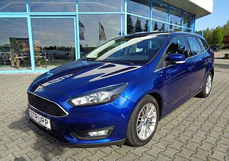 Ford Focus Cool & Connect Navi/SHZ/Scheckheft/1.Hand