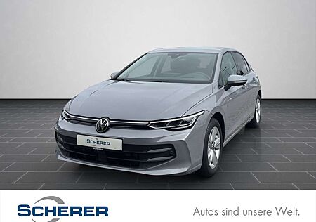 VW Golf Volkswagen VIII 1.5 eTSI DSG Life Navi, HuD, IDA, SHZ,