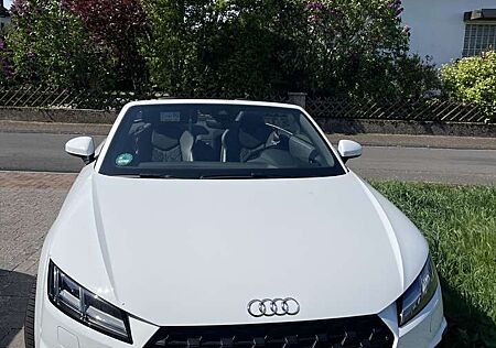 Audi TT Roadster 45 TFSI quattro S tronic
