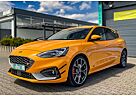 Ford Focus ST NAVI R.CAM LED SHZ RECARO