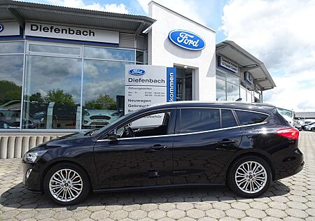 Ford Focus Turnier 1.5 EcoBlue Titanium +LED+Kamera+ACC+Navi
