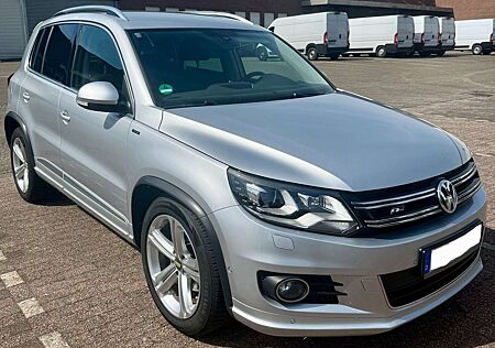 VW Tiguan Volkswagen 2.0 TDI R-Line*Facelift*Xenon*AHK*TÜV Neu
