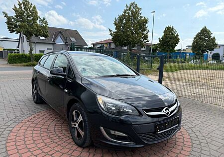 Opel Astra 1.7 CDTI Edition TEMPOMAT+SHZ+2XPDC+TÜV